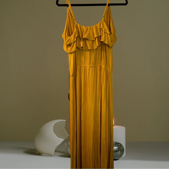 Forever 21 Women’s Gold Sleeveless Dress US Size 1X - Picture 4 of 8